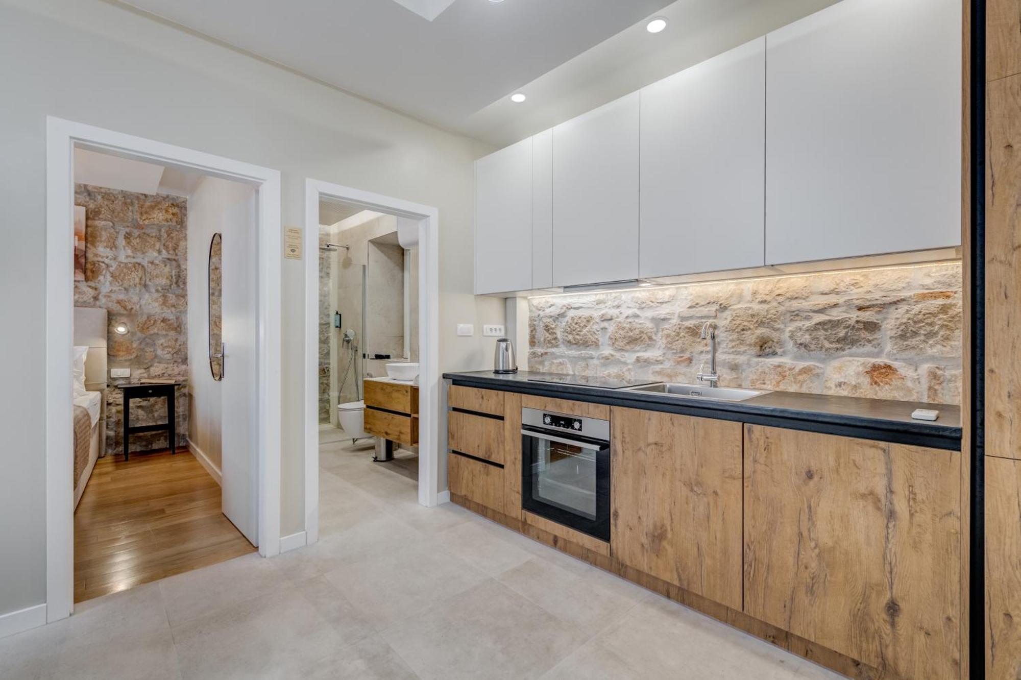 Inmotion Luxury Rooms Сплит Экстерьер фото